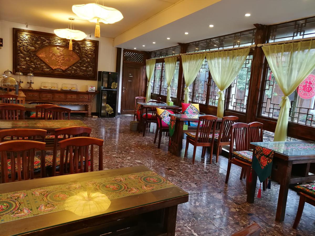 ליג'יאנג Love Cloud Boutique Chain Hotel In The Water Side מראה חיצוני תמונה