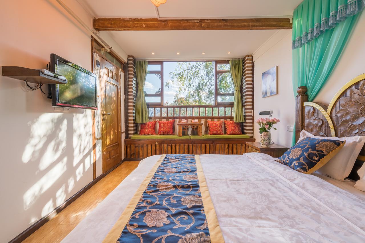 ליג'יאנג Love Cloud Boutique Chain Hotel In The Water Side מראה חיצוני תמונה