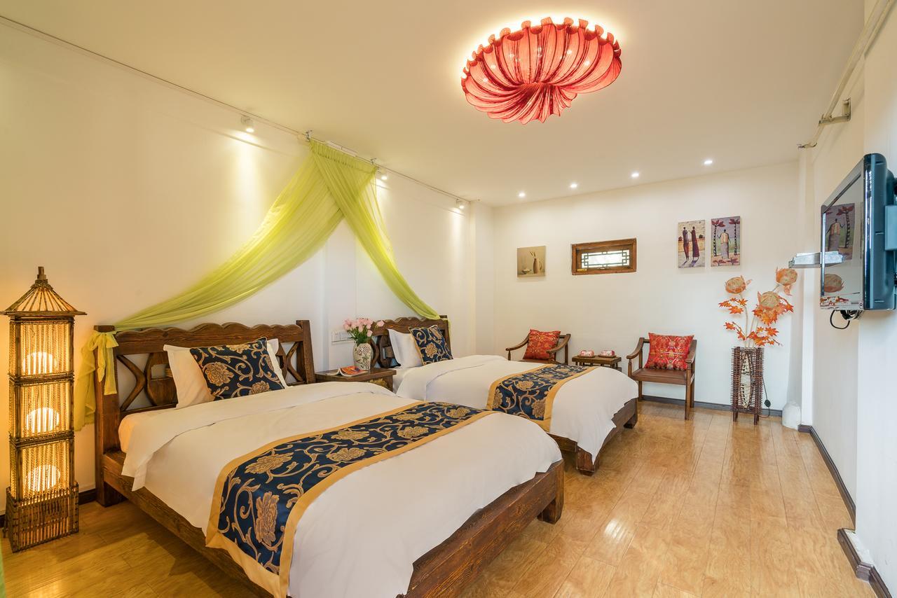 ליג'יאנג Love Cloud Boutique Chain Hotel In The Water Side מראה חיצוני תמונה