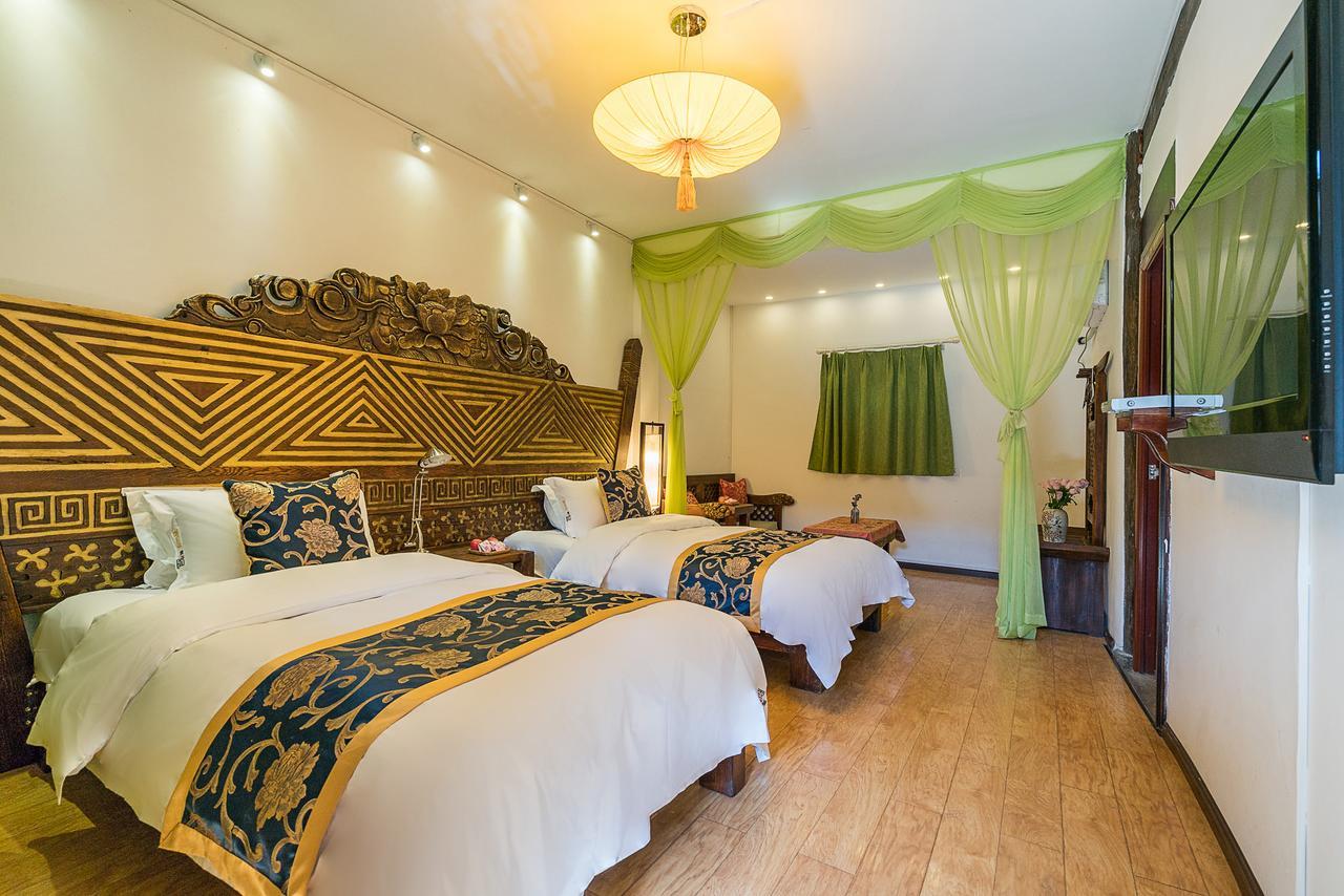 ליג'יאנג Love Cloud Boutique Chain Hotel In The Water Side מראה חיצוני תמונה